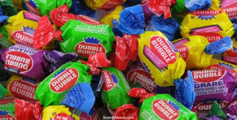 what was the first bubble gum made and sold